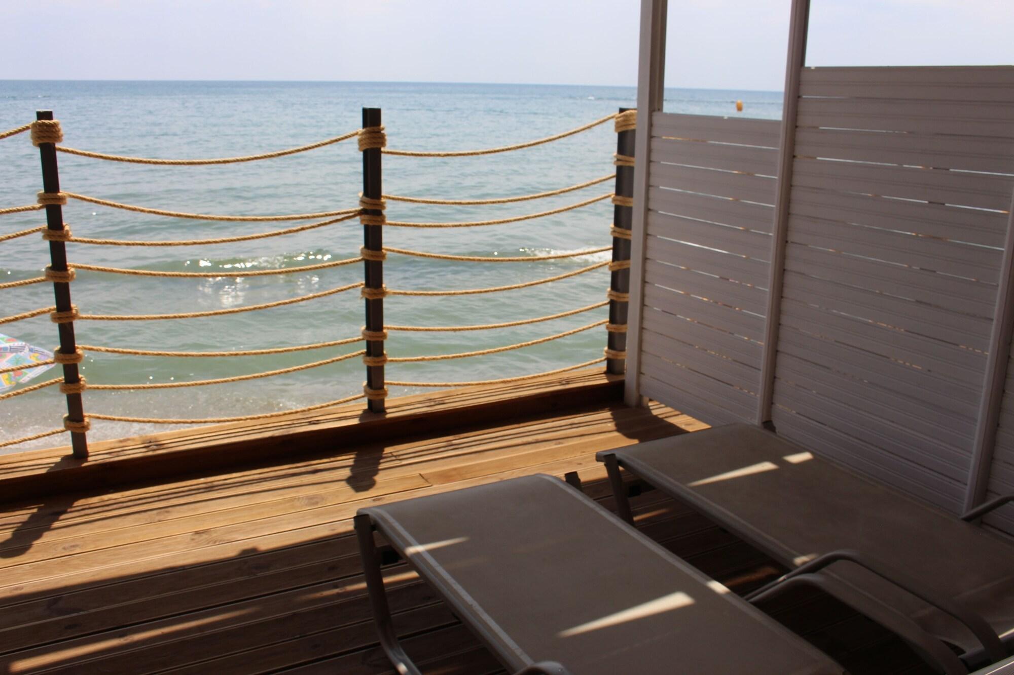 Paralia Beach Boutique Hotel Dış mekan fotoğraf